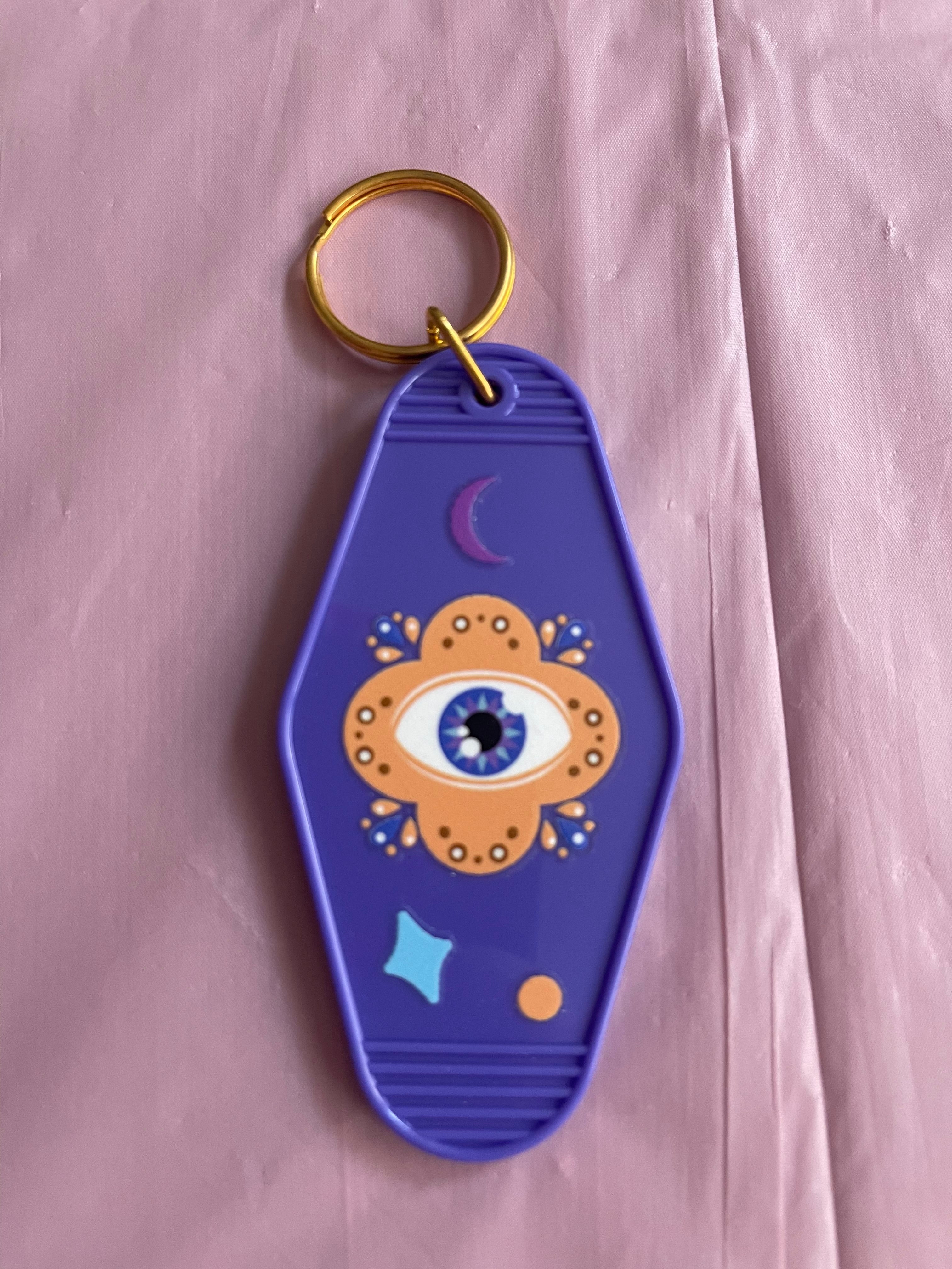 #83 Blue Eye~~Keychain