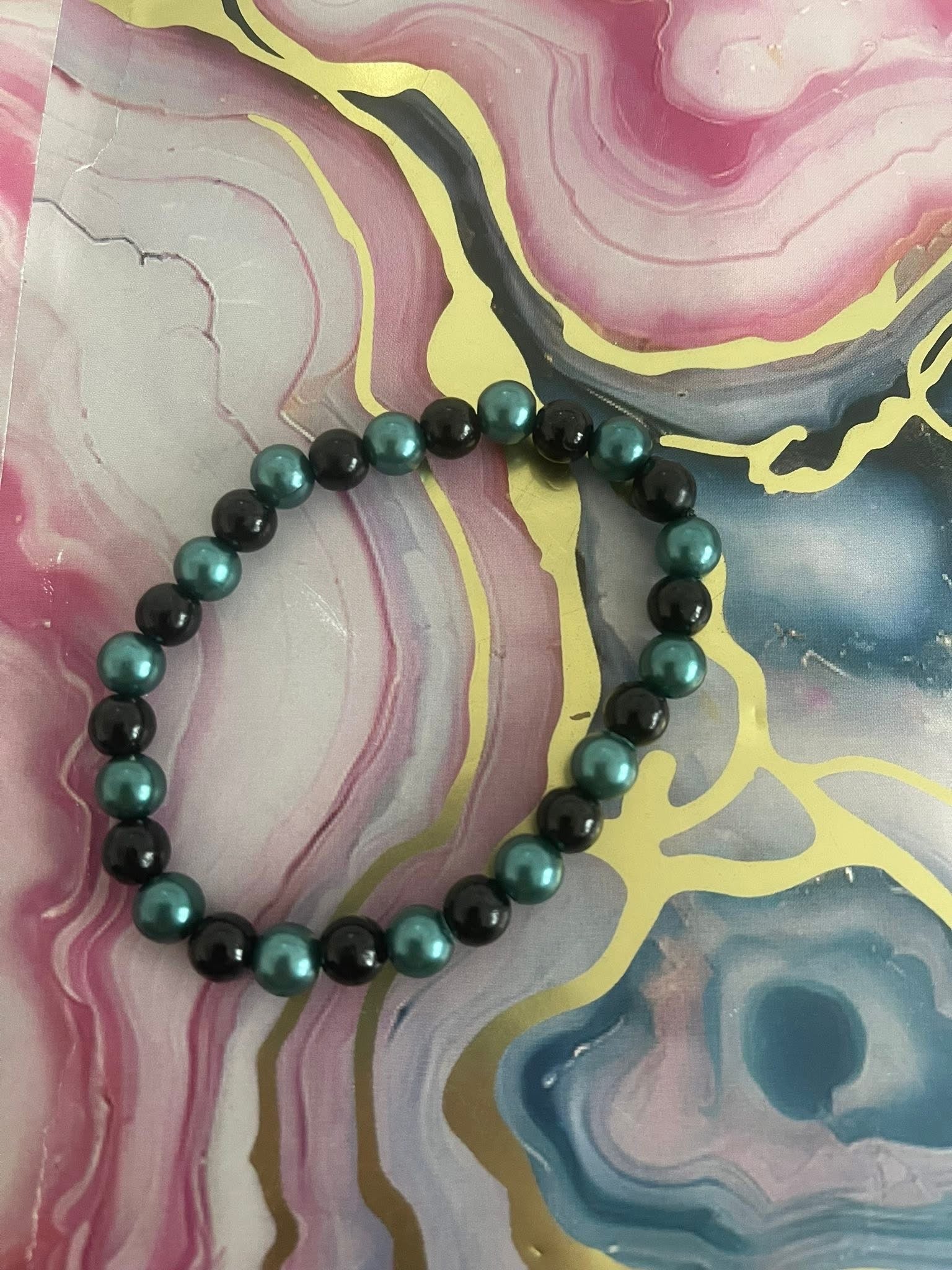 #42 Black & Green Bracelet