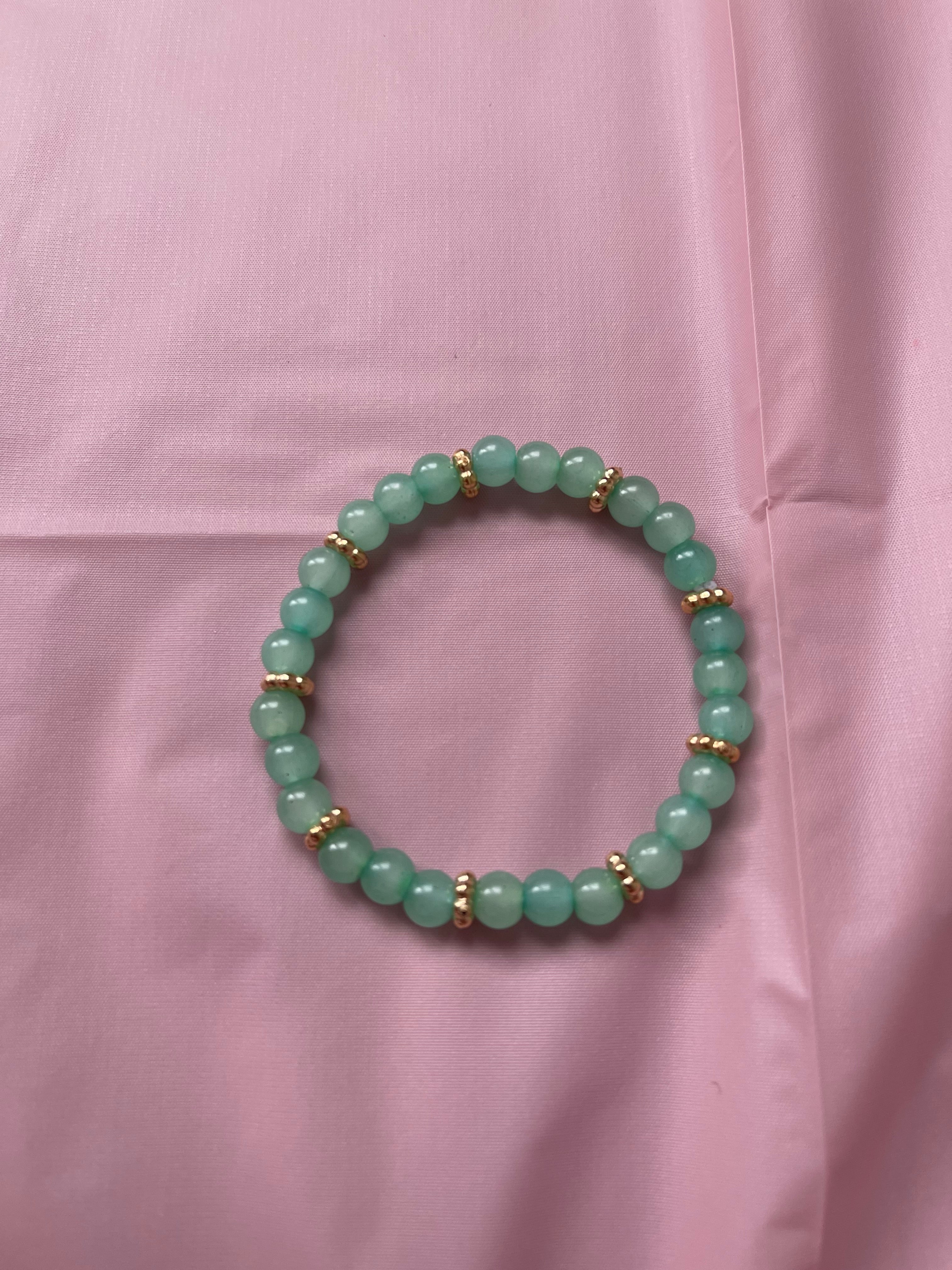 #114 Light Green & Gold Bracelet