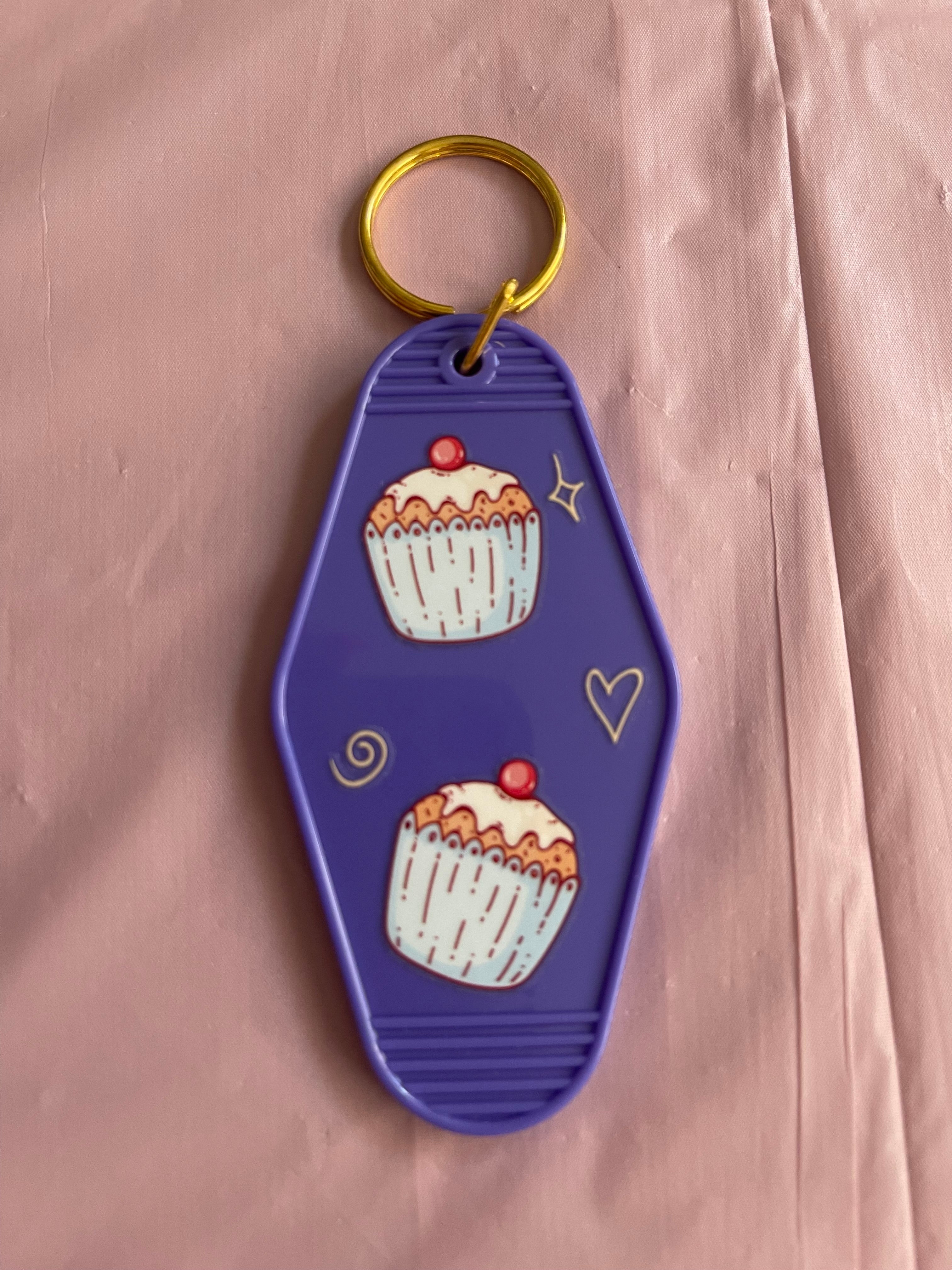 #77 Muffin Cakes~~Keychain