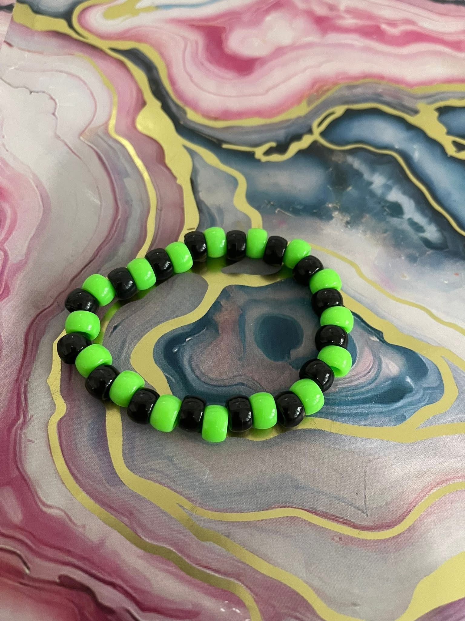 #73 Black & Green Bracelet
