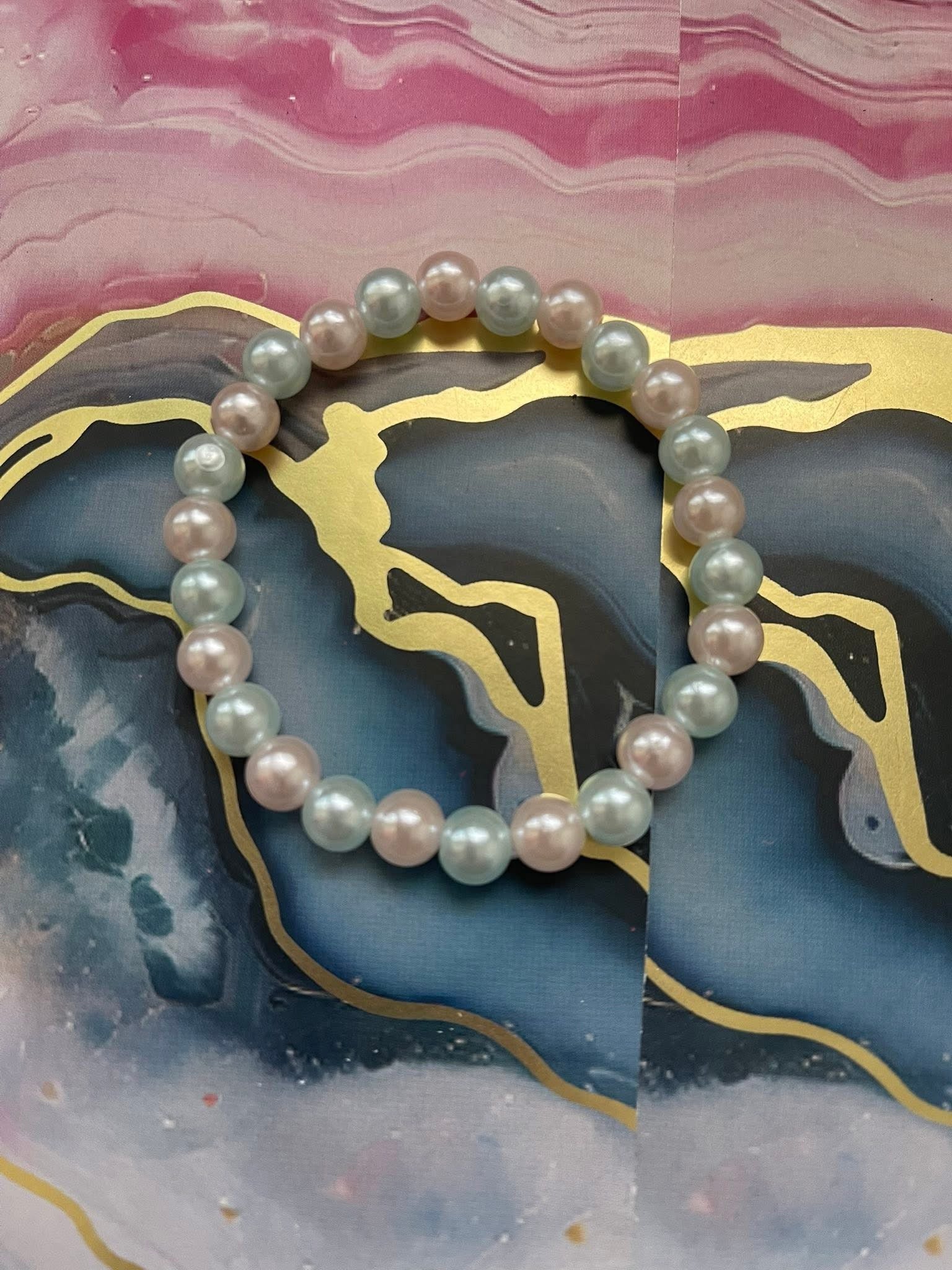 #110 Pearls Bracelet